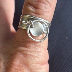 Elegant Silver Ring with Circular Design